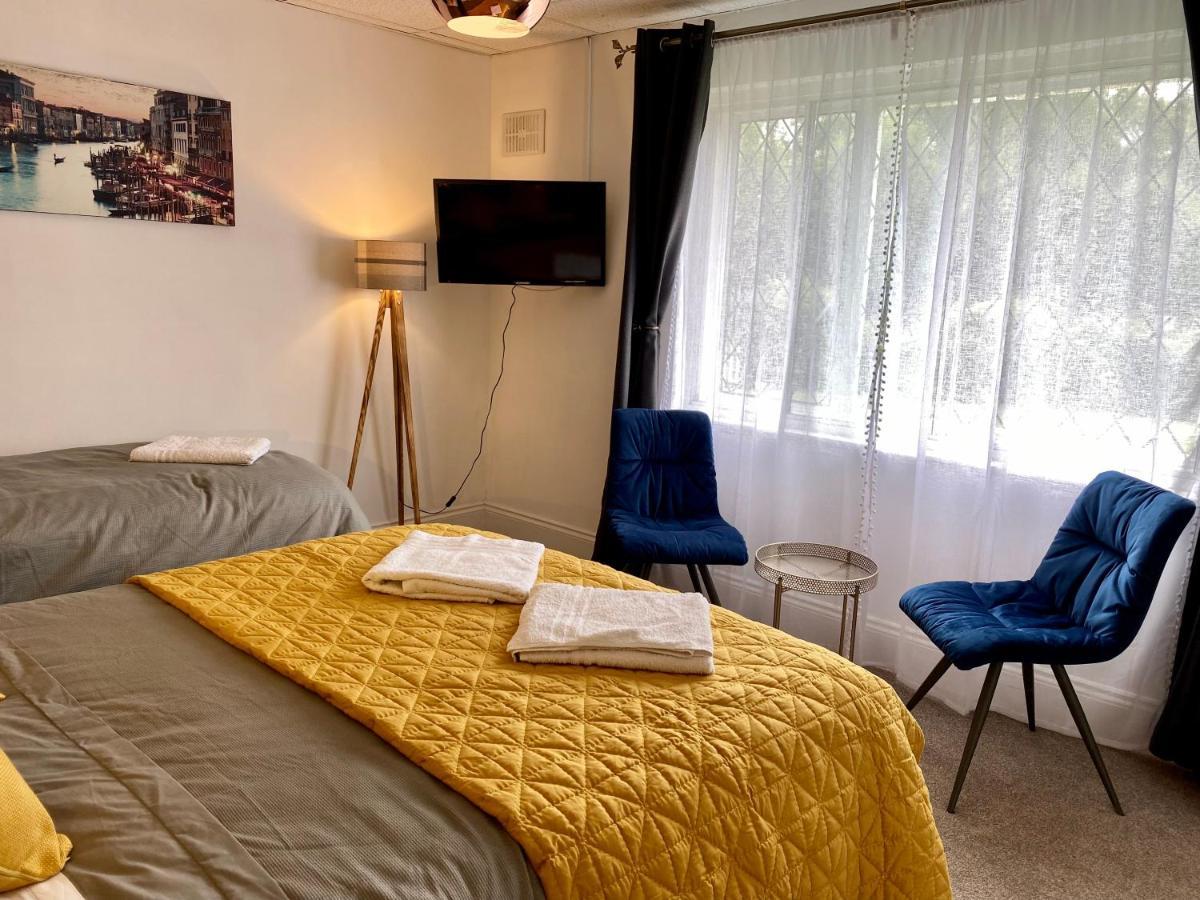 برمنغهام Charde Guest House المظهر الخارجي الصورة