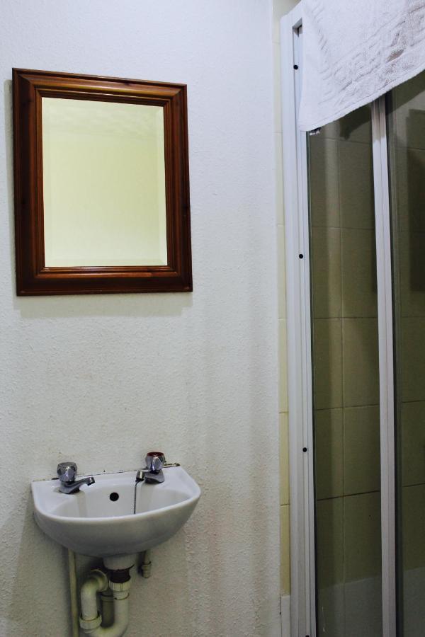 برمنغهام Charde Guest House الغرفة الصورة